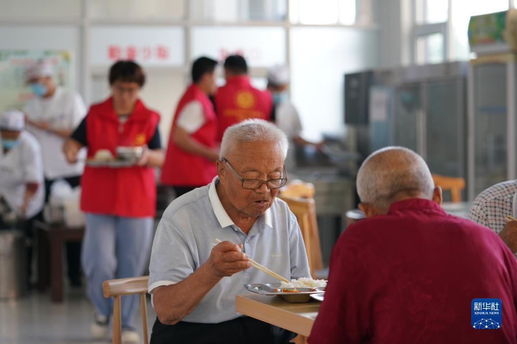 微乐斗地主电脑版八喜牌